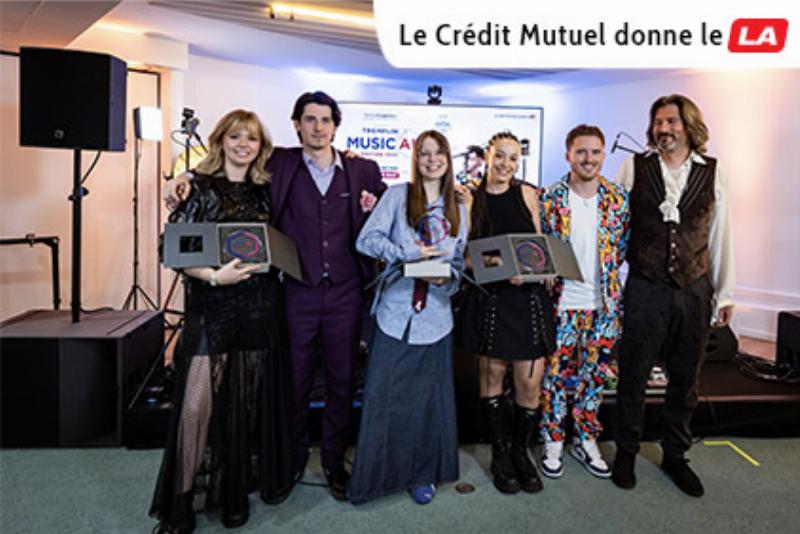 Une publicité d'assurance française diffusée à l'international, mettant en scène la musique classique